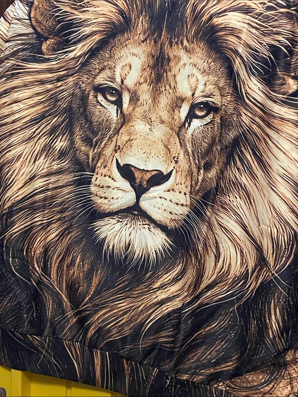 Men's Lion Graphic Shirt - Brown Tones
